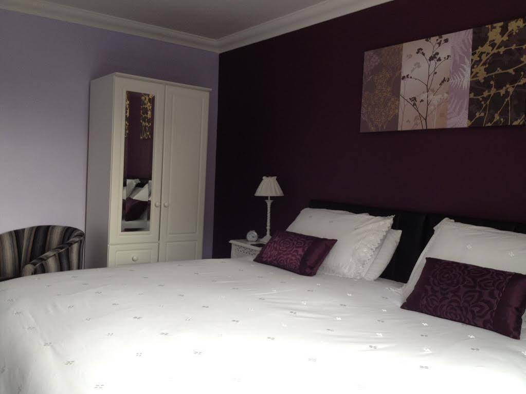 Acer Lodge Bed & Breakfast Mundford Eksteriør bilde
