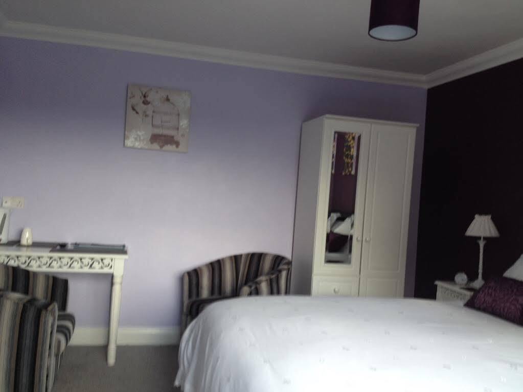 Acer Lodge Bed & Breakfast Mundford Eksteriør bilde